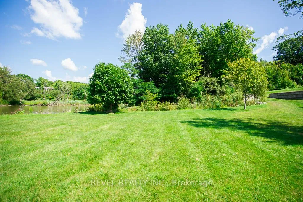 Photo 46 of 52 Beechnut Lane, Norfolk, Port Dover — HOMEH