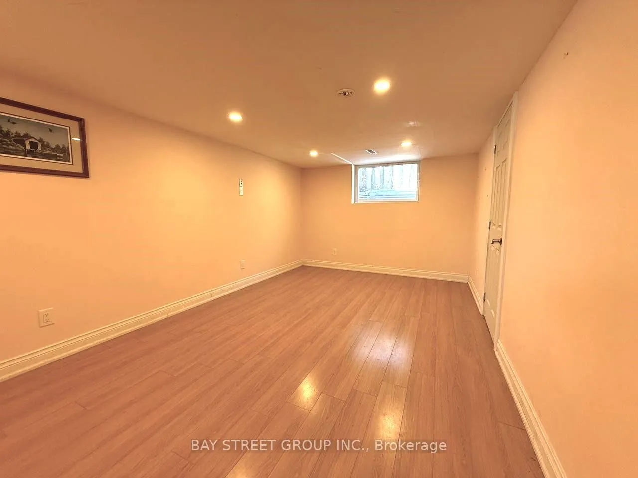 Photo 3 of Unit BASEMENT, 44 Holswade Rd, Scarborough, Clairlea-Birchmount — HOMEH