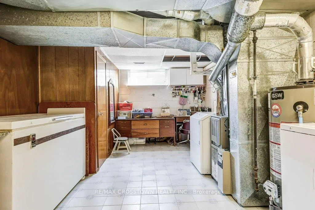 Photo 37 of 25 Rockbank Crescent, North York, Humberlea-Pelmo Park — HOMEH