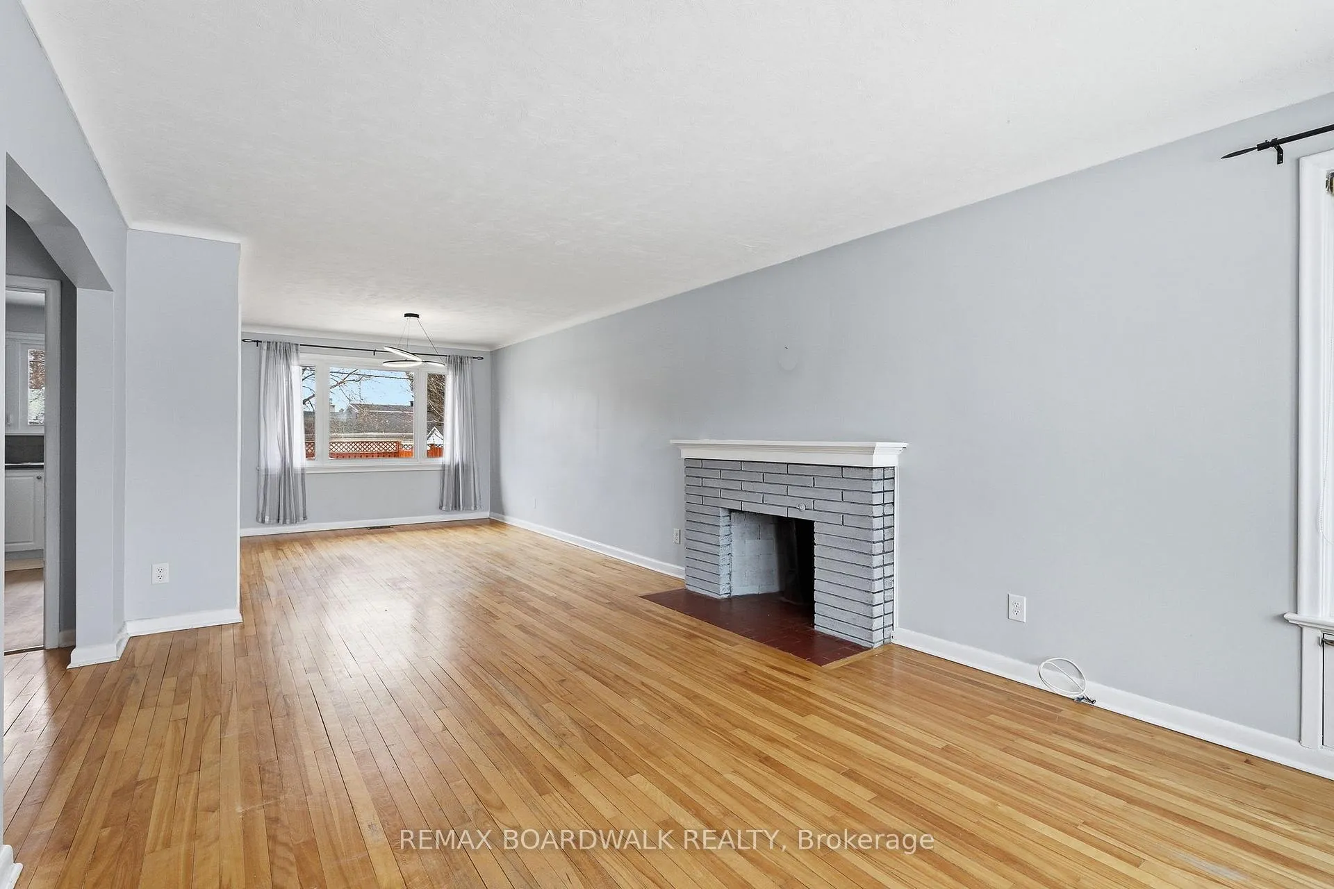 Photo 8 of 1106 Checkers Road, Ottawa, Bel Air Park — HOMEH