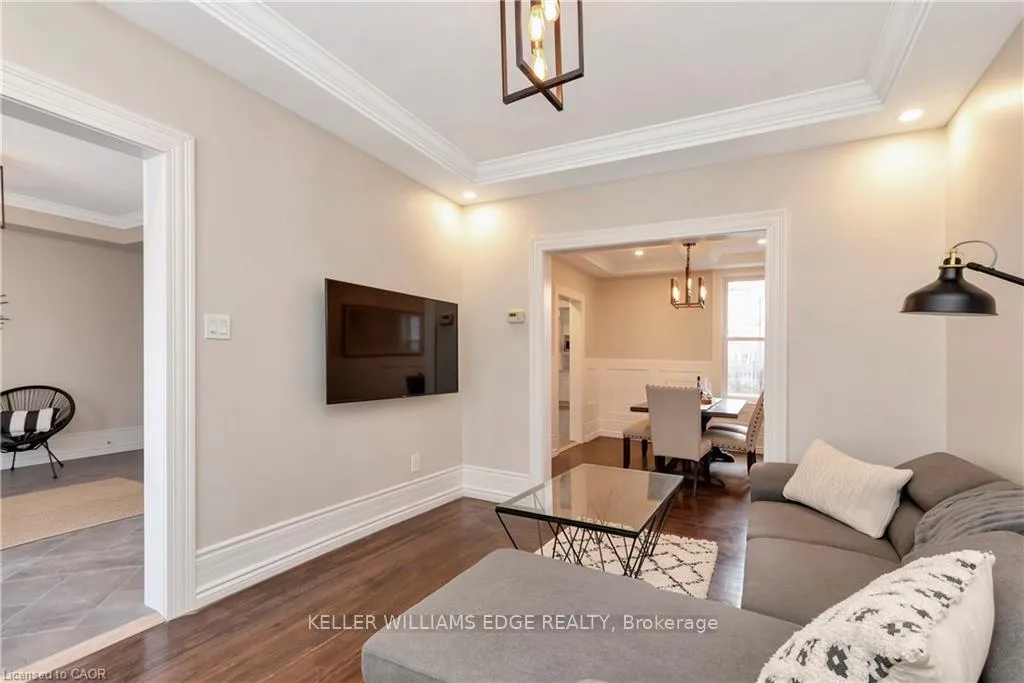 Photo 8 of 232 Bay Street N, Hamilton, Central — HOMEH