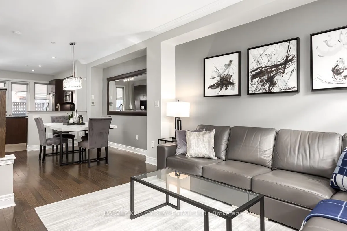 Photo 8 of 16 Powseland Crescent, Vaughan, West Woodbridge — HOMEH