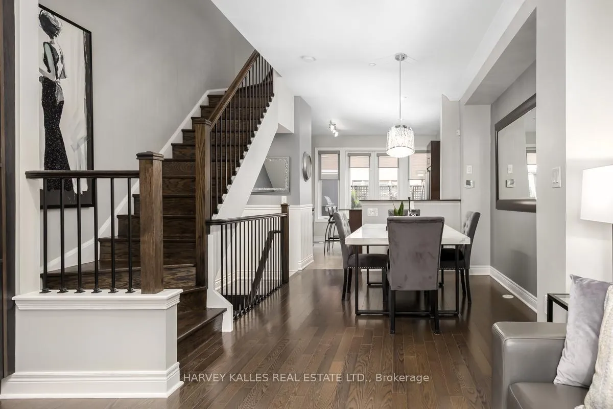 Photo 9 of 16 Powseland Crescent, Vaughan, West Woodbridge — HOMEH