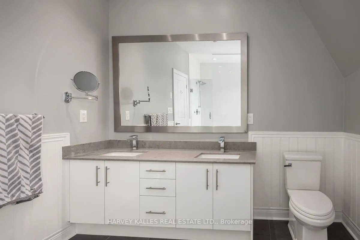 Photo 21 of 16 Powseland Crescent, Vaughan, West Woodbridge — HOMEH