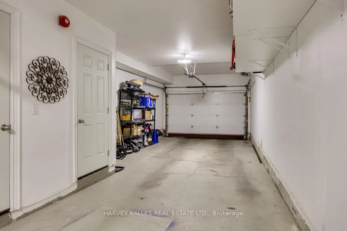 Photo 37 of 16 Powseland Crescent, Vaughan, West Woodbridge — HOMEH