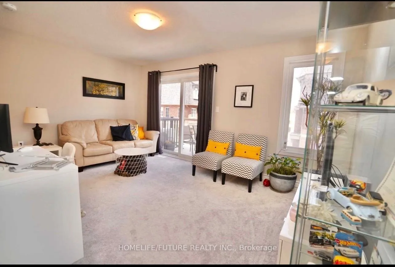 Photo 5 of Unit 70, 445 Ontario Street S, Milton, Timberlea — HOMEH