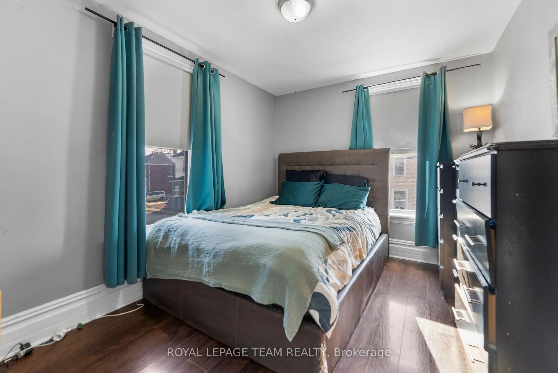 Photo 16 of 290 Thompson Avenue, Renfrew — HOMEH