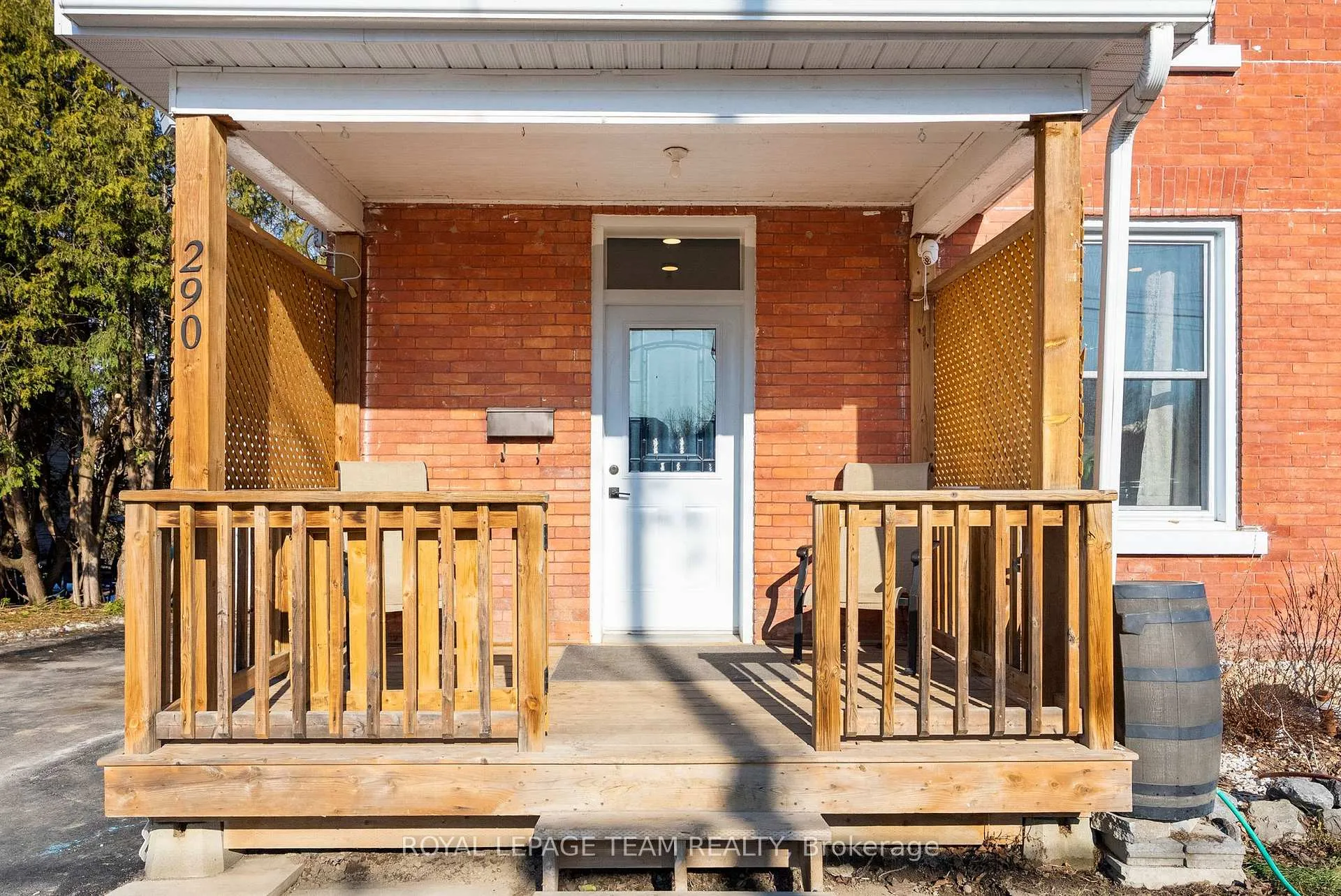Photo 20 of 290 Thompson Avenue, Renfrew — HOMEH