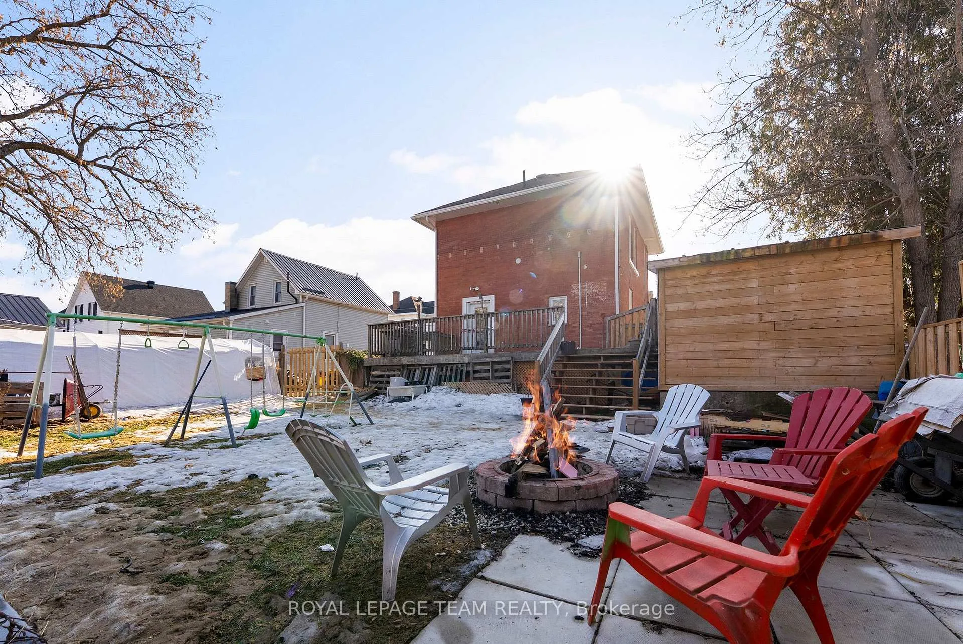 Photo 23 of 290 Thompson Avenue, Renfrew — HOMEH