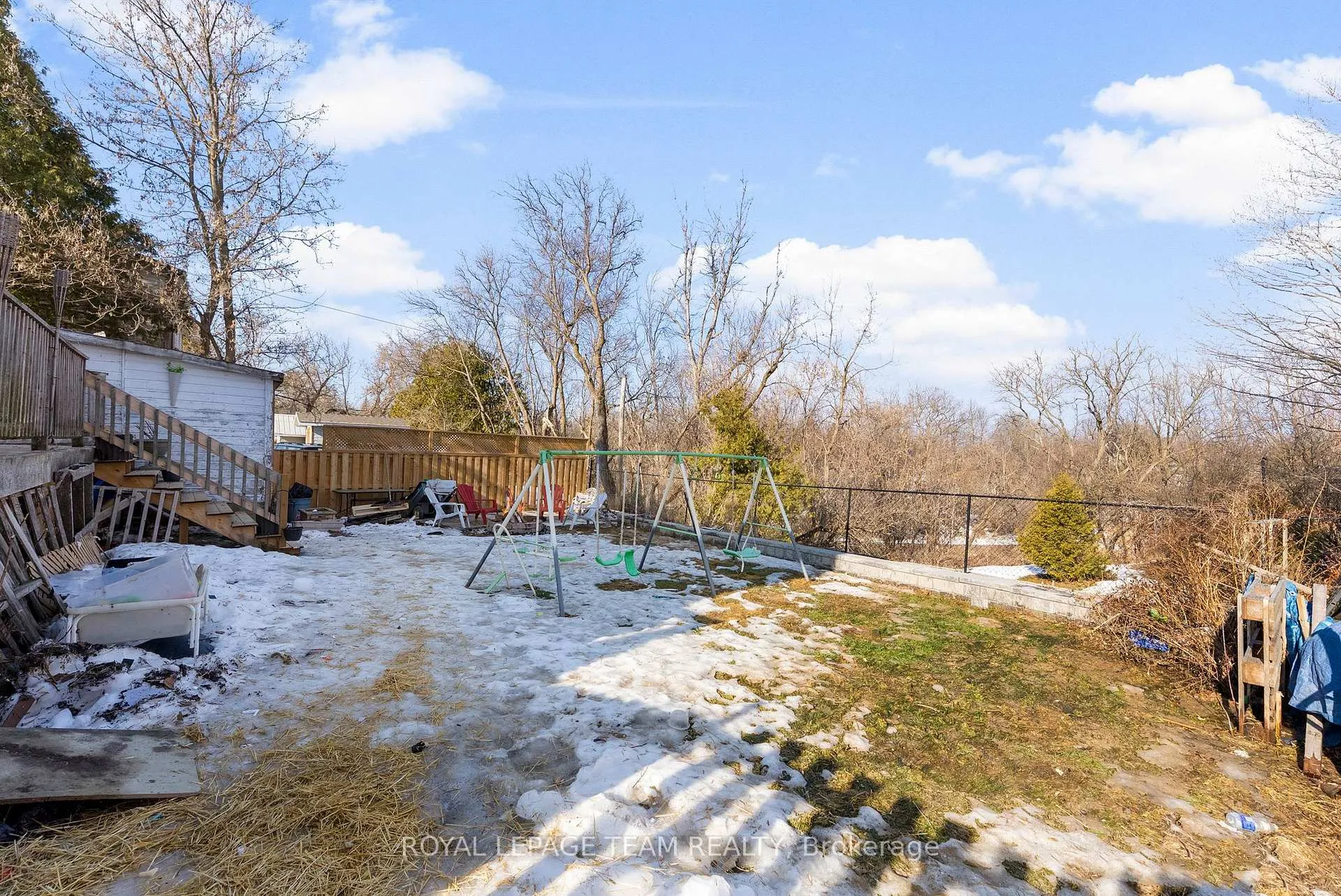 Photo 24 of 290 Thompson Avenue, Renfrew — HOMEH