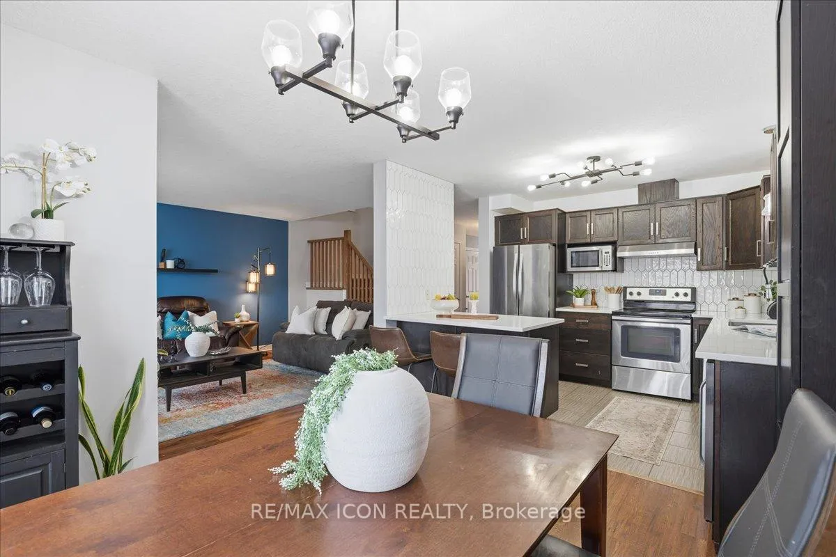 Photo 5 of 361 Sienna Crescent, Kitchener, Huron Park — HOMEH