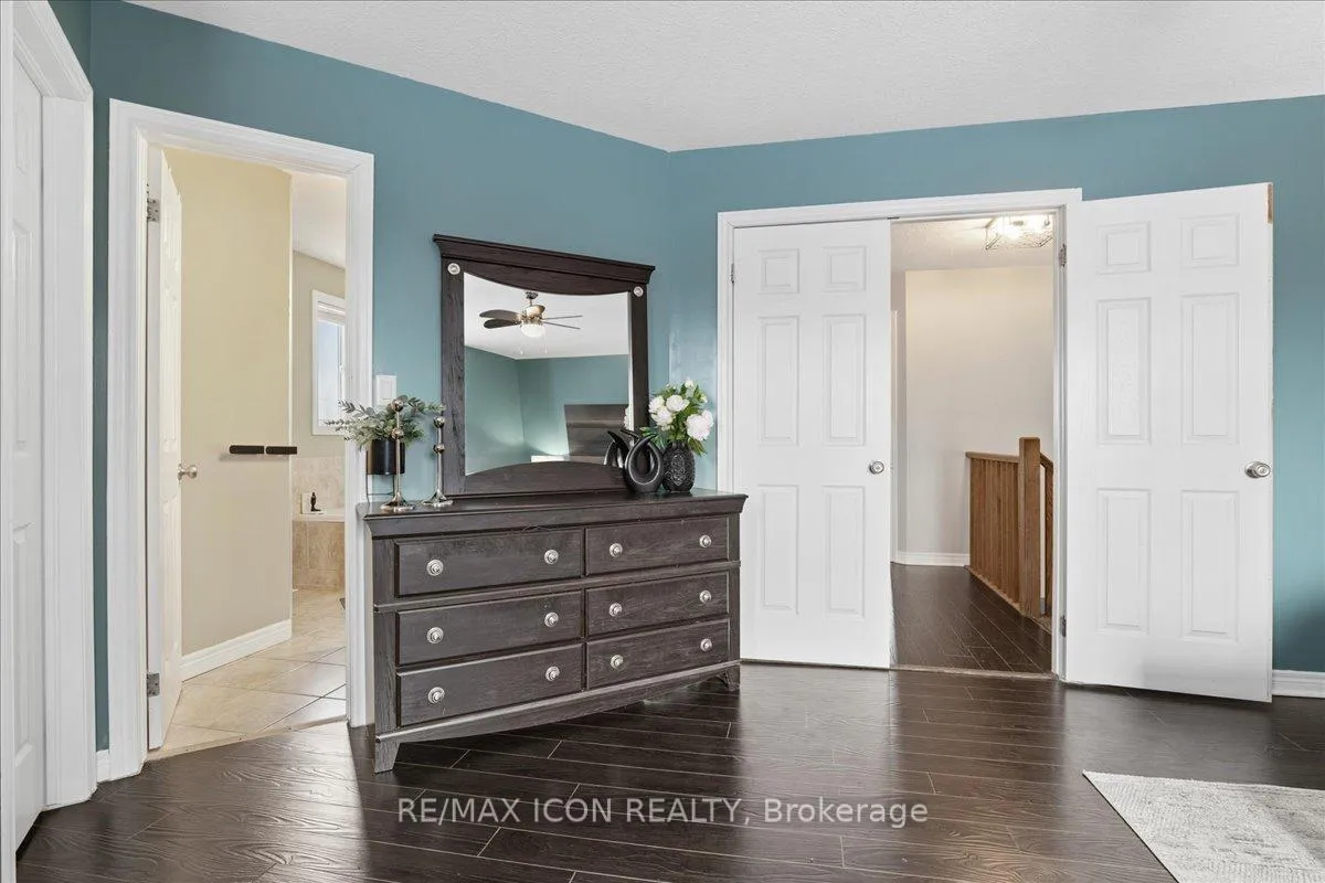 Photo 19 of 361 Sienna Crescent, Kitchener, Huron Park — HOMEH