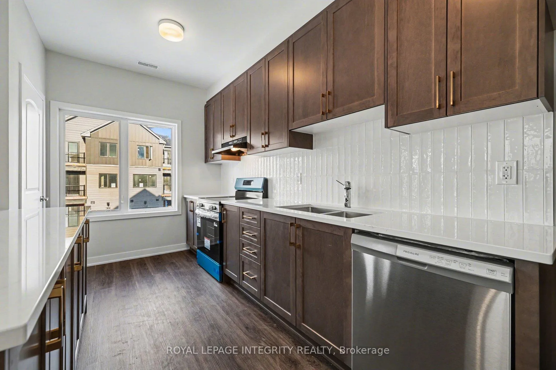 Photo 11 of 808 Demulcent Lane, Ottawa, Kanata - Rural Kanata (Central) — HOMEH