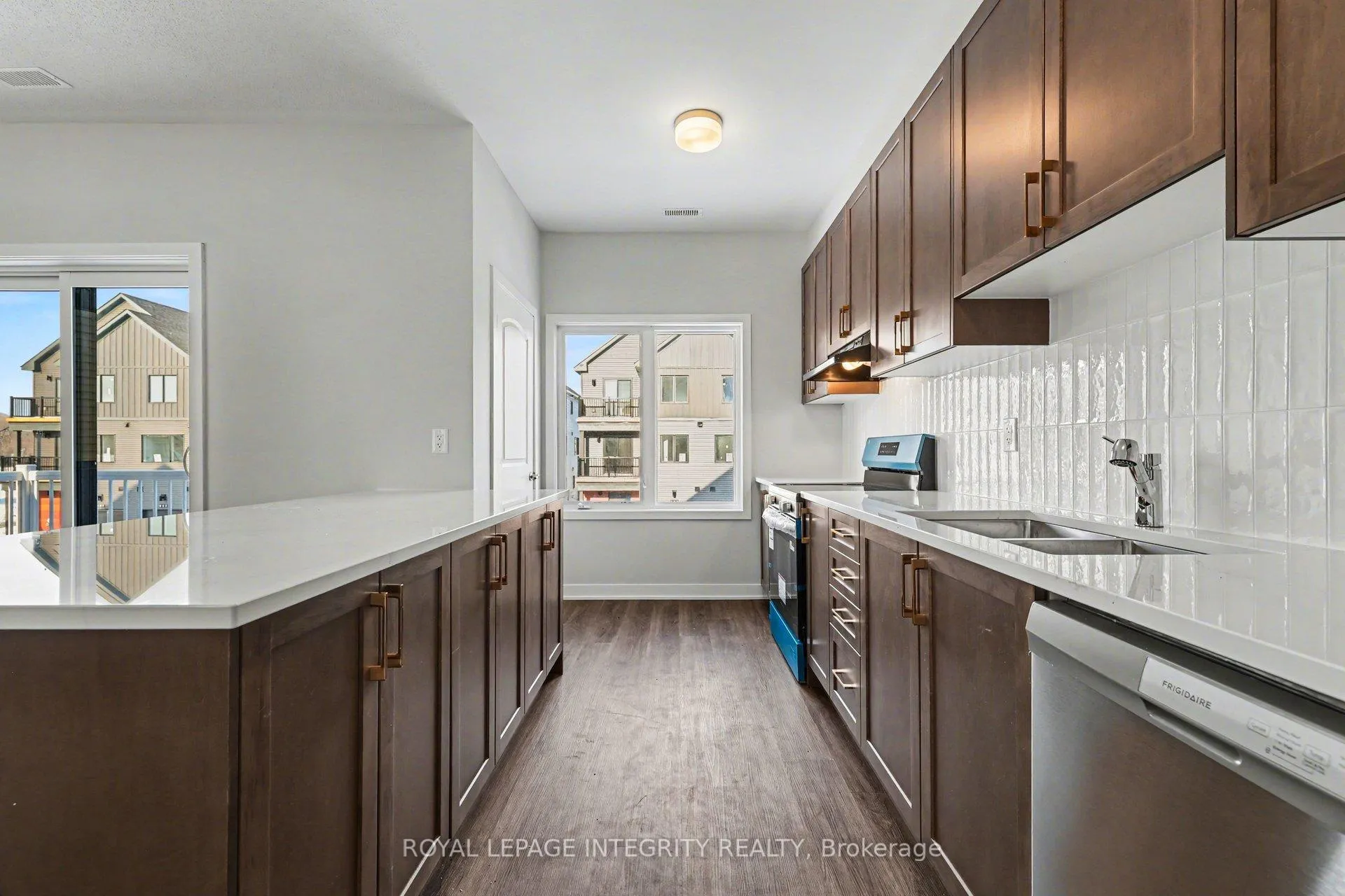 Photo 12 of 808 Demulcent Lane, Ottawa, Kanata - Rural Kanata (Central) — HOMEH