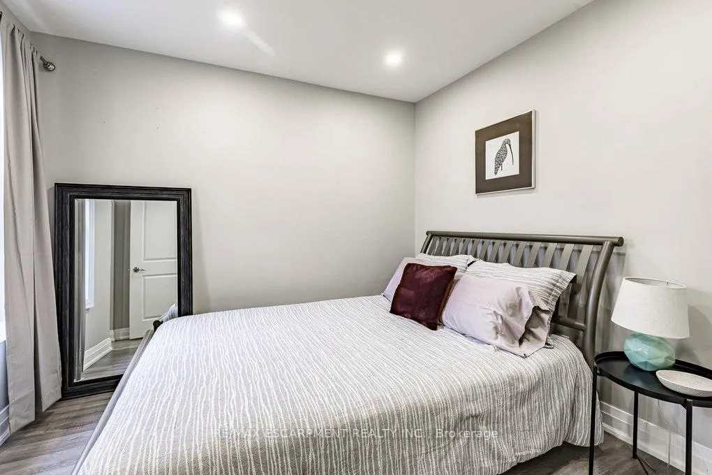 Photo 12 of 67 Gage Avenue N, Hamilton, Stipley — HOMEH