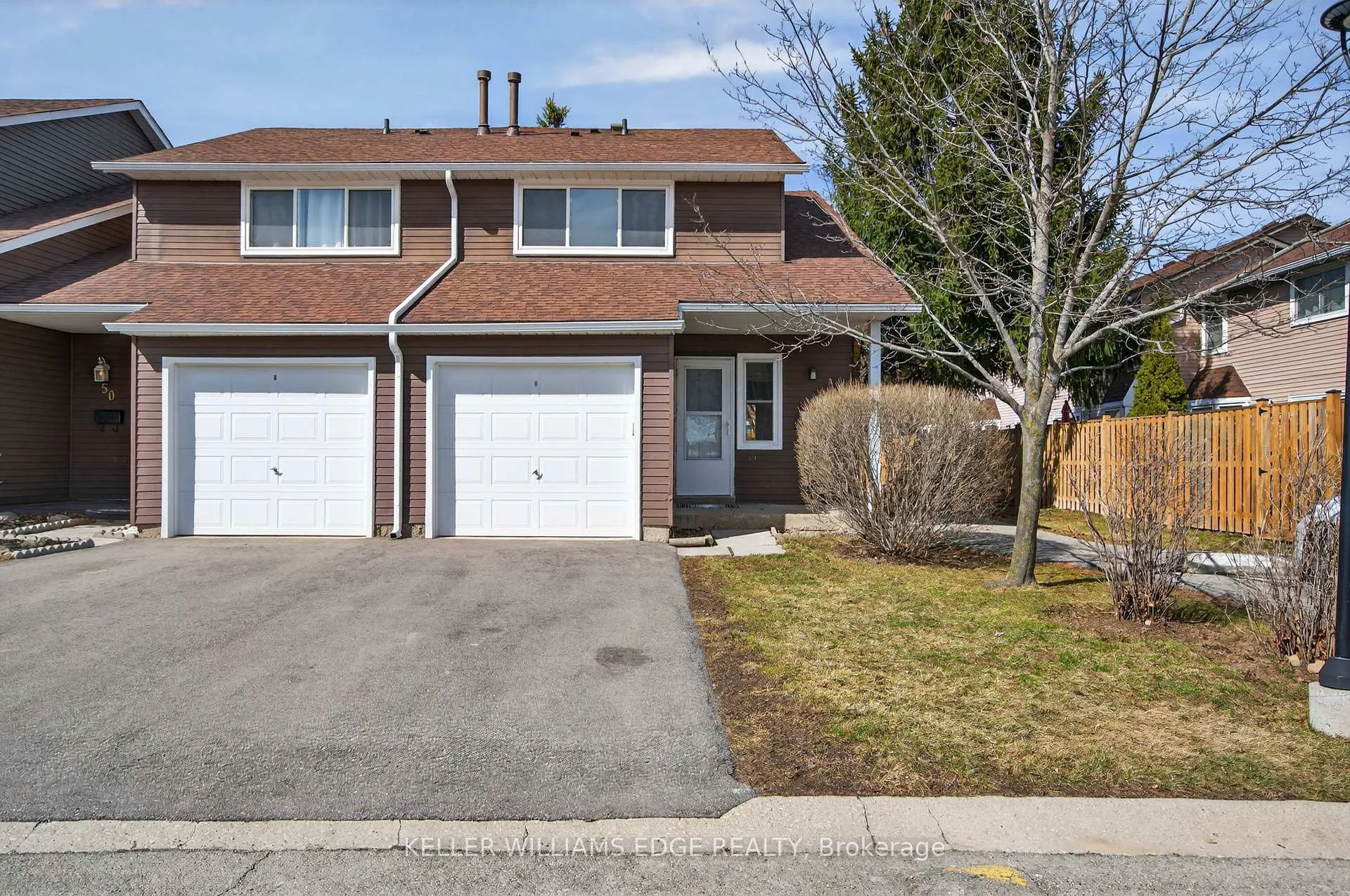 Photo 2 of Unit 51, 2185 Fairchild Boulevard, Burlington, Tyandaga — HOMEH