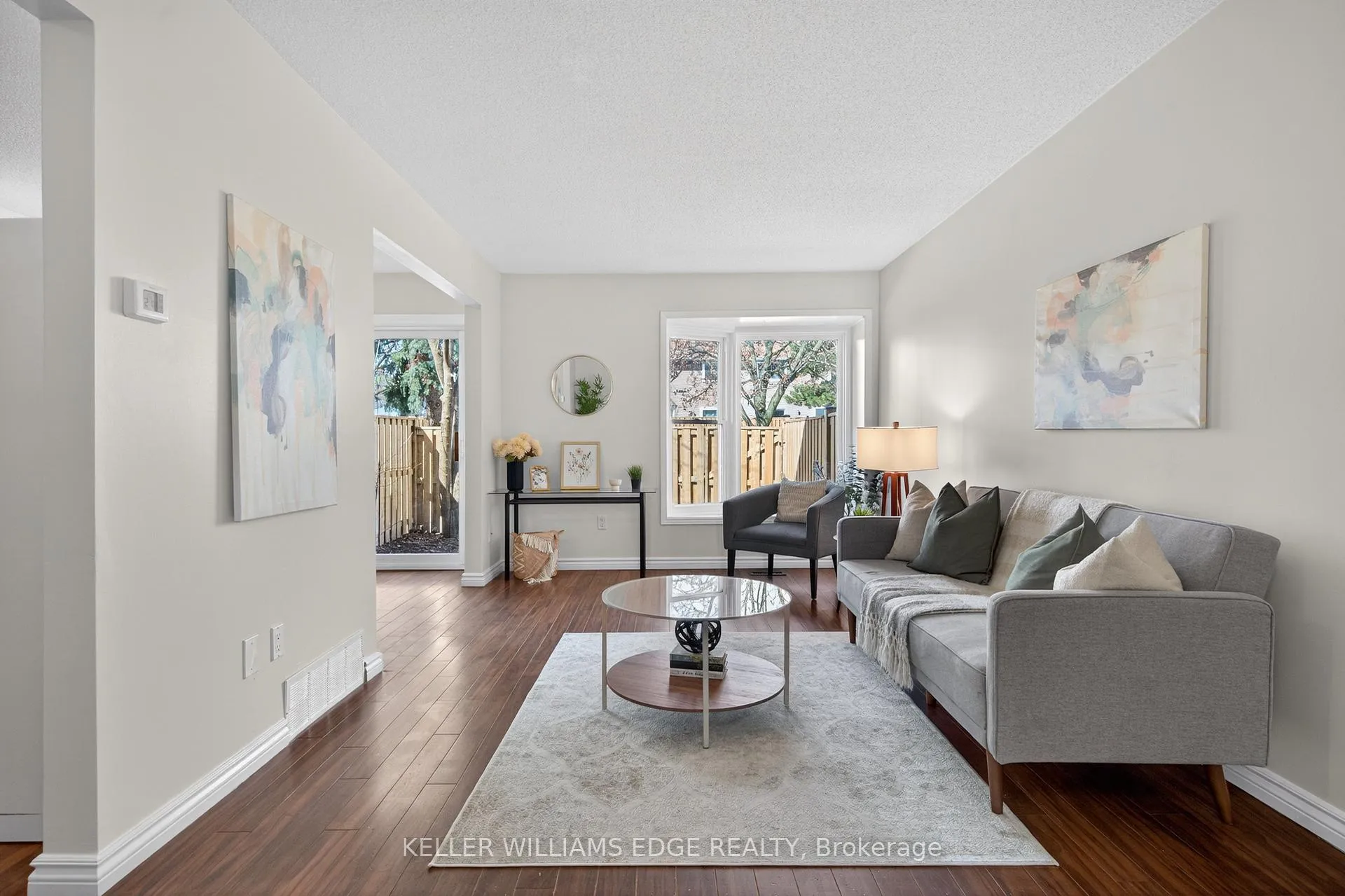 Photo 7 of Unit 51, 2185 Fairchild Boulevard, Burlington, Tyandaga — HOMEH