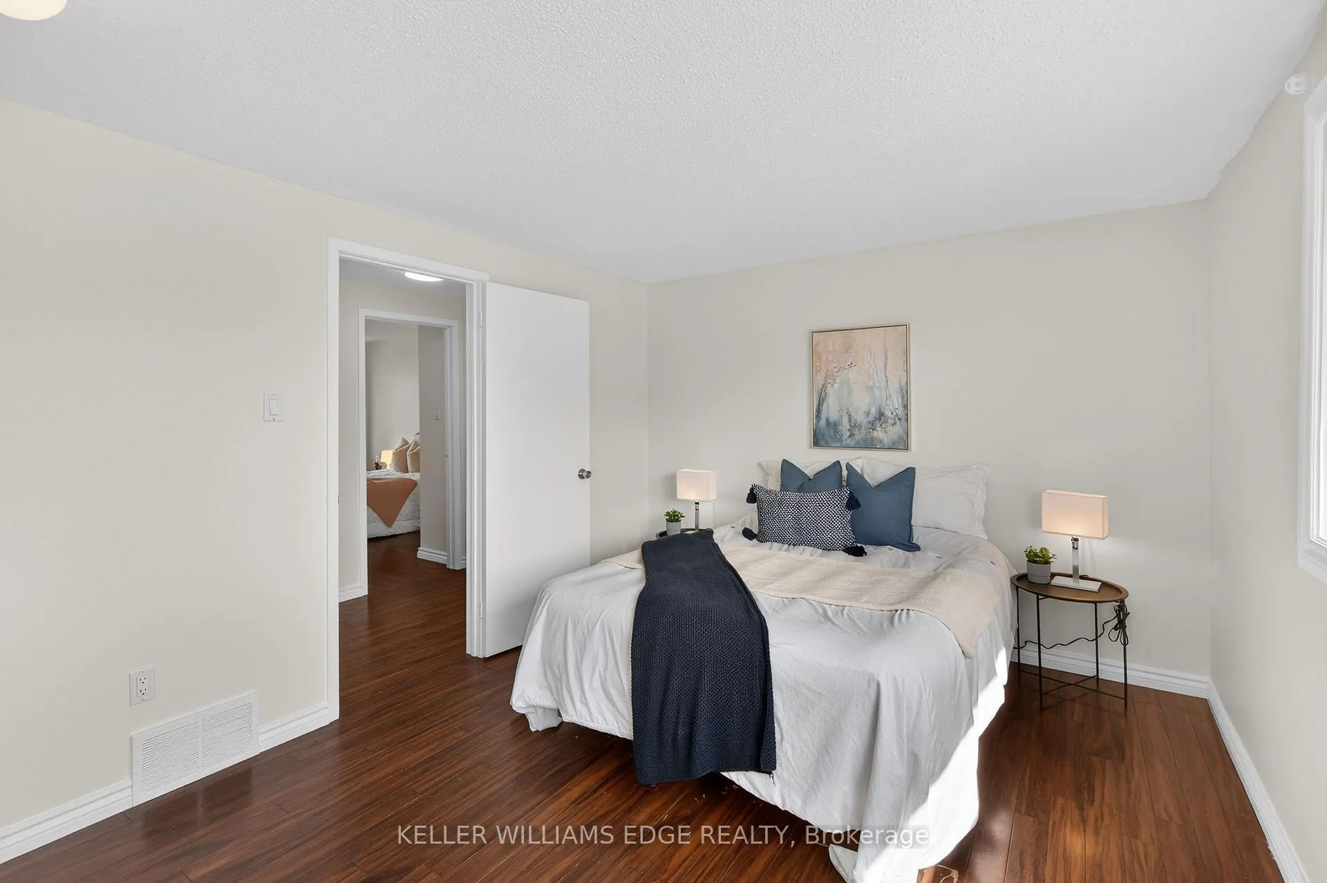 Photo 24 of Unit 51, 2185 Fairchild Boulevard, Burlington, Tyandaga — HOMEH