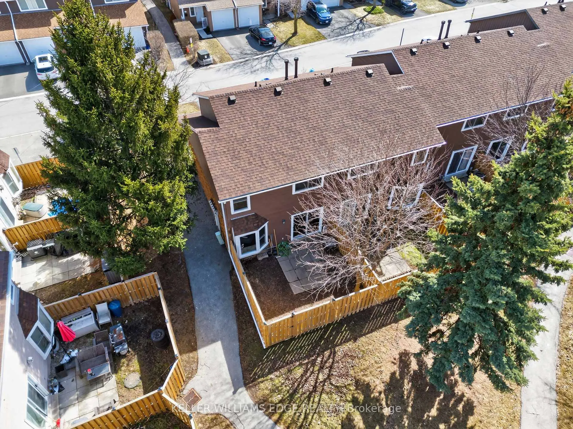 Photo 41 of Unit 51, 2185 Fairchild Boulevard, Burlington, Tyandaga — HOMEH