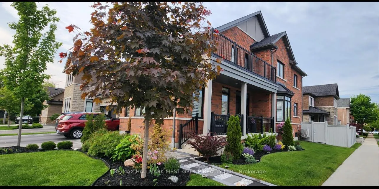 Photo 3 of 64 Alden Square, Ajax, Northwest Ajax — HOMEH