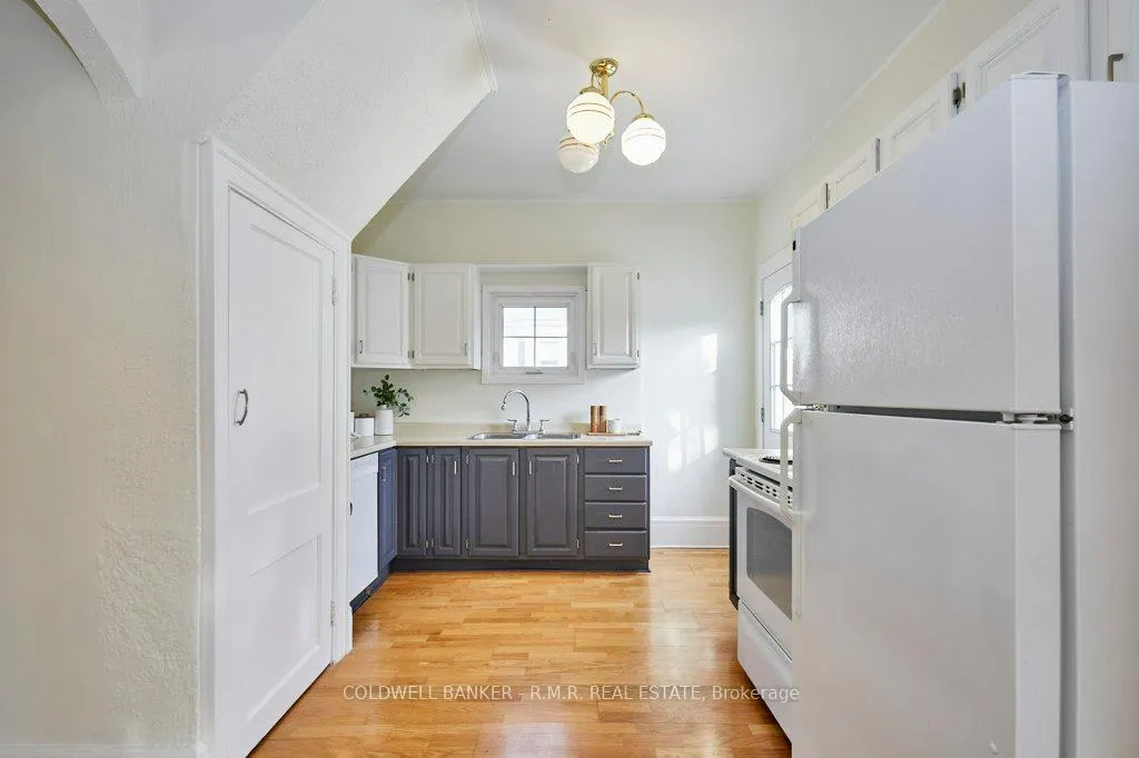Photo 21 of 131 Alma Street, Oshawa, O'Neill — HOMEH