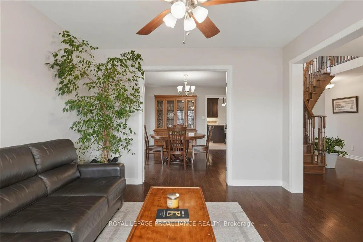 Photo 7 of 34 Kipling Drive, Belleville, Thurlow Ward — HOMEH