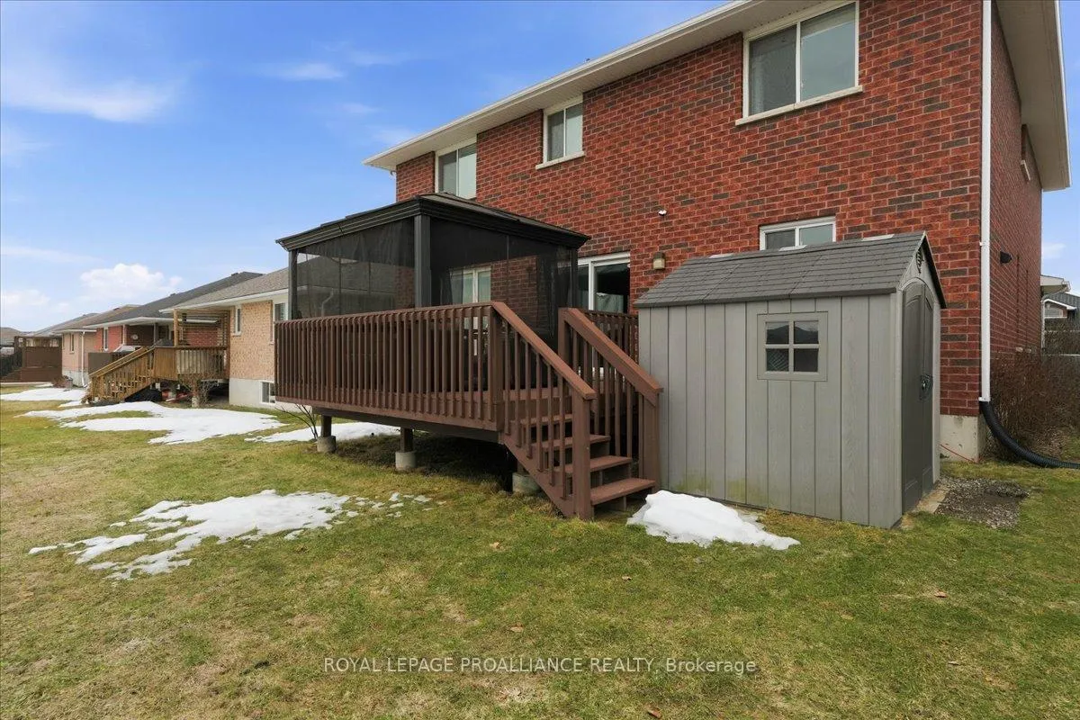 Photo 45 of 34 Kipling Drive, Belleville, Thurlow Ward — HOMEH