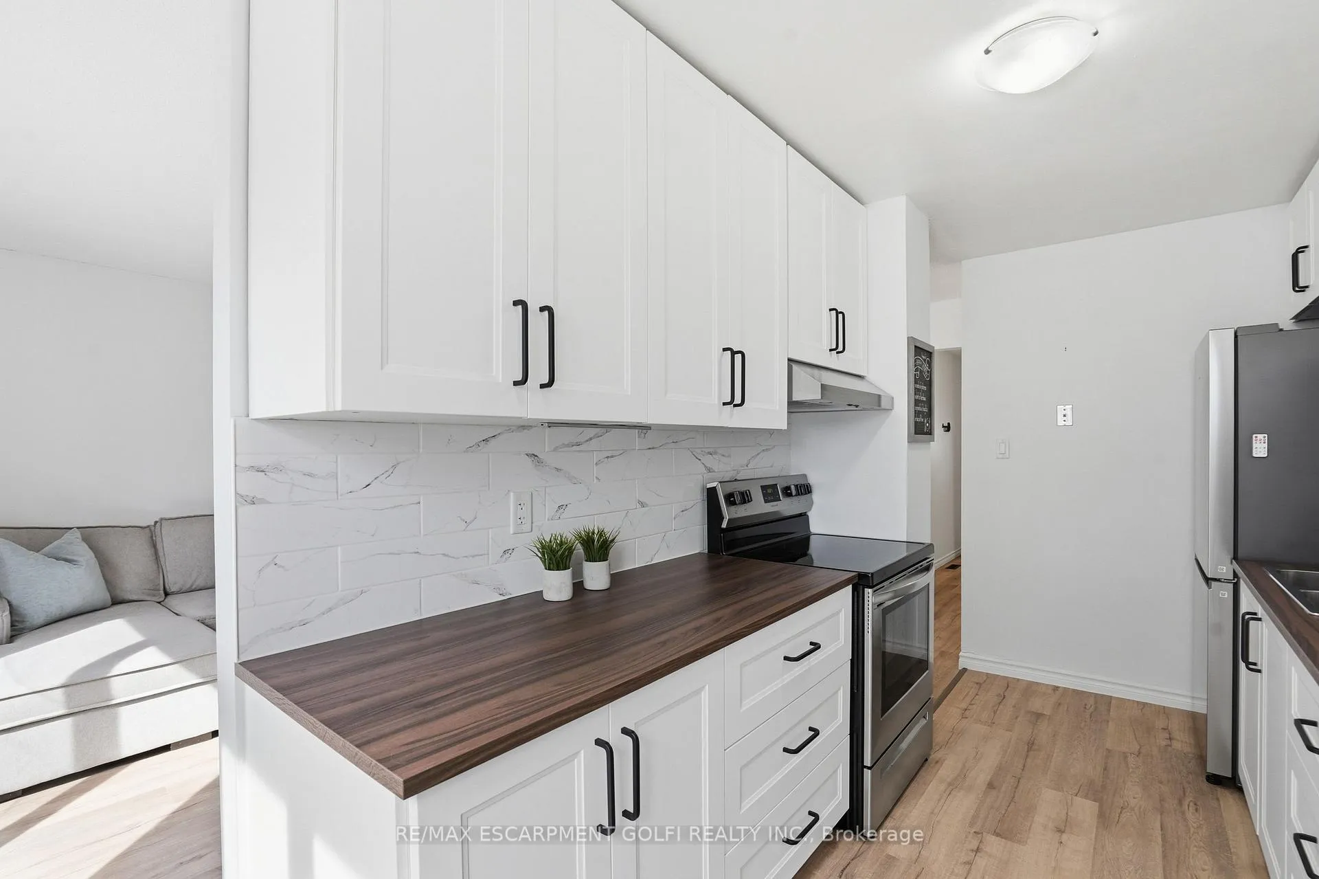 Photo 7 of 70 Gledhill Crescent, Hamilton, Gourley — HOMEH