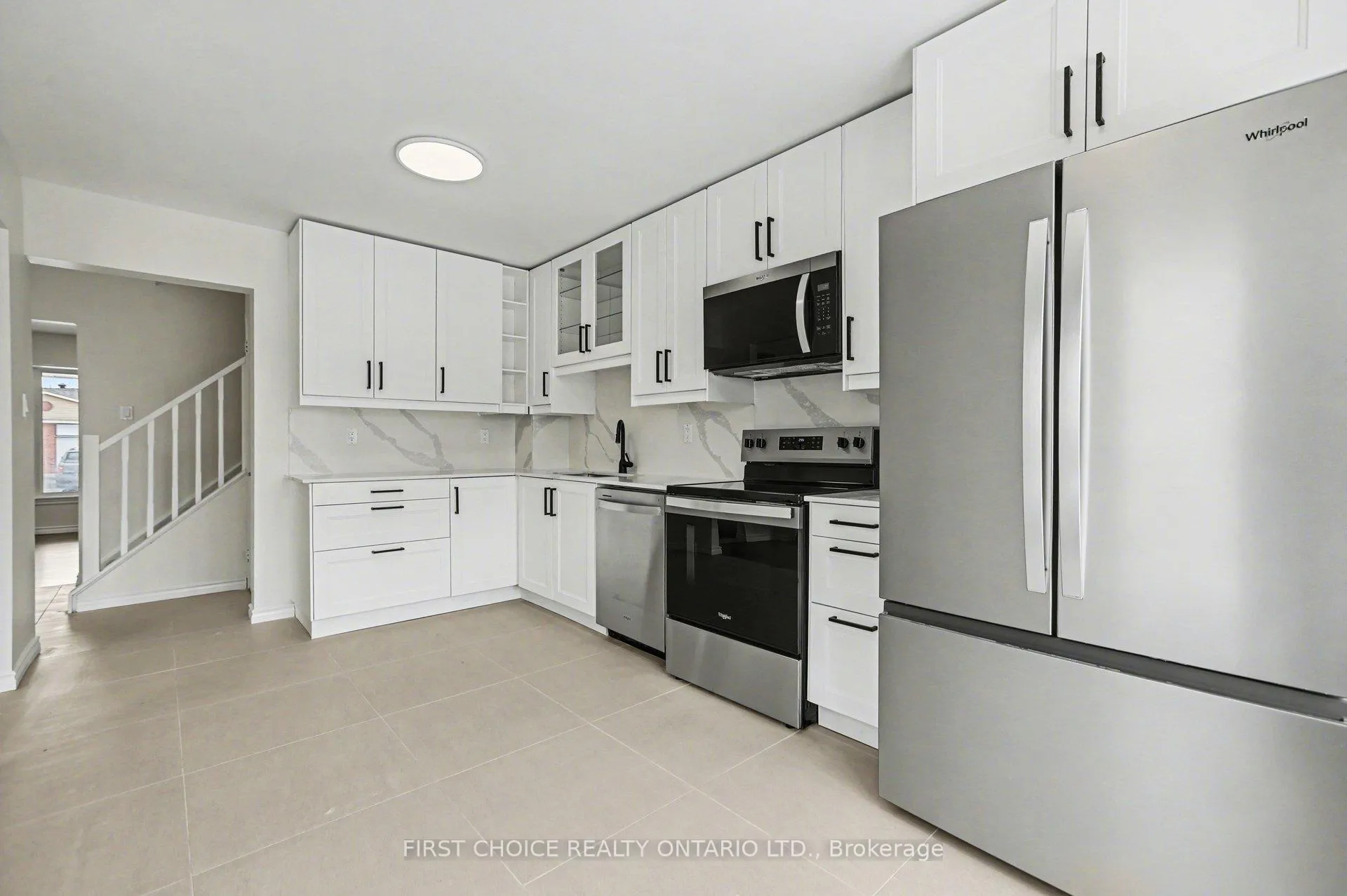 Photo 5 of 883 Lawnsberry Drive, Ottawa, Chatelaine Village — HOMEH