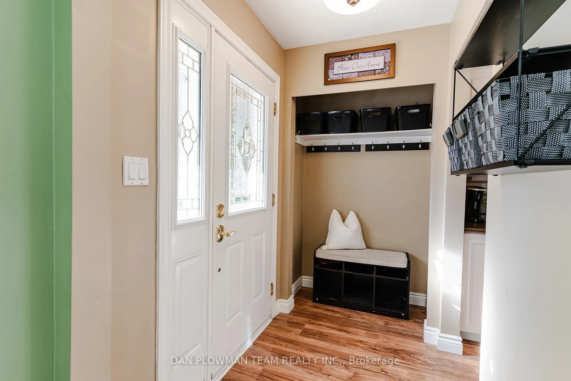 Photo 9 of 895 Exeter Street, Oshawa, Centennial — HOMEH