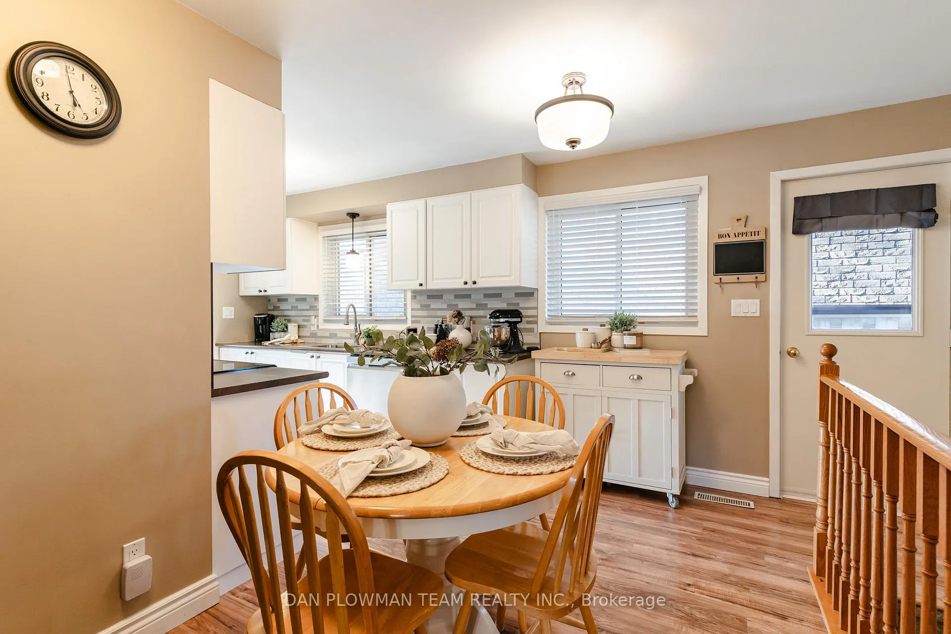Photo 15 of 895 Exeter Street, Oshawa, Centennial — HOMEH