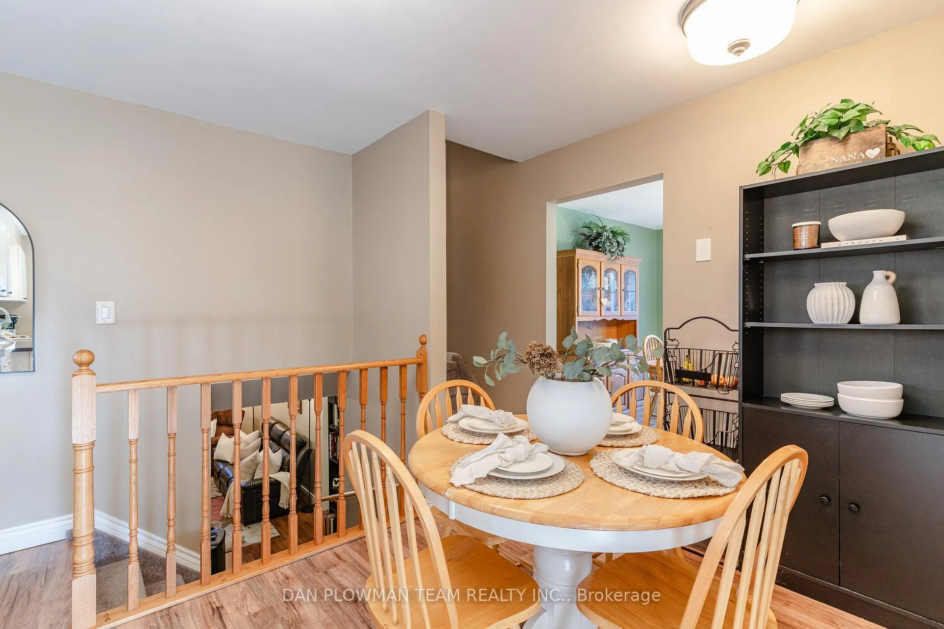 Photo 17 of 895 Exeter Street, Oshawa, Centennial — HOMEH