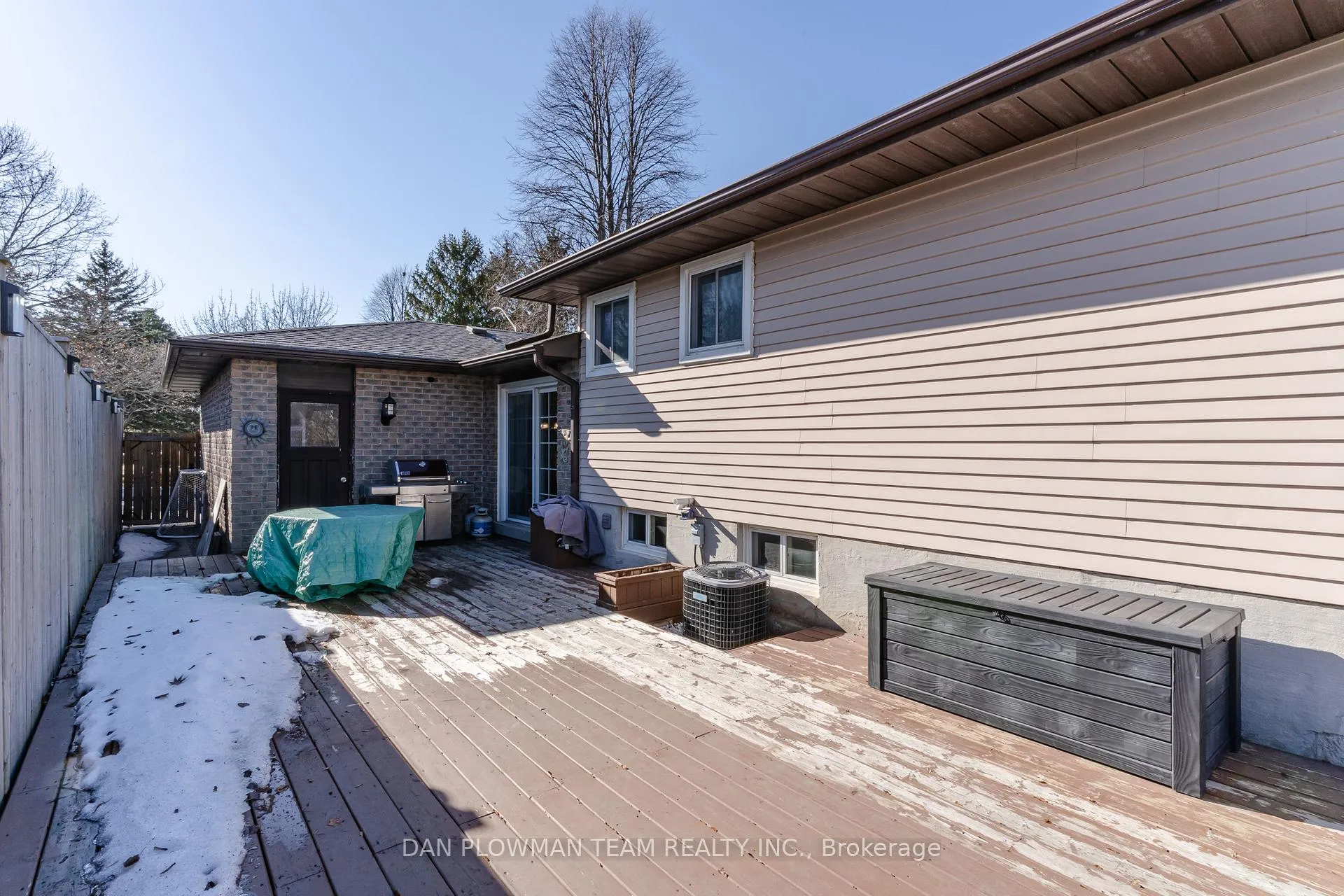 Photo 37 of 895 Exeter Street, Oshawa, Centennial — HOMEH