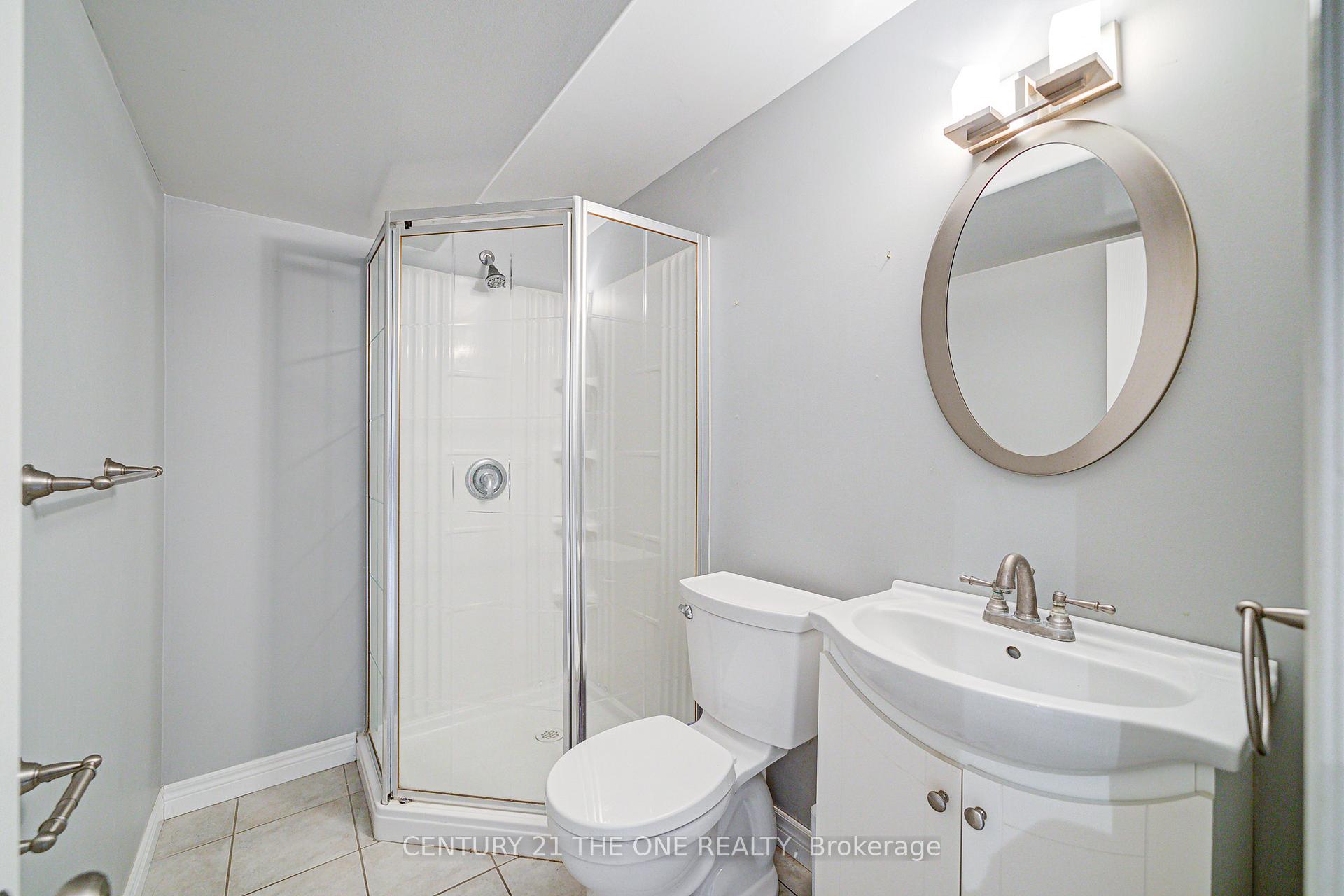 Photo 33 of 25 Carrol Street, Kitchener — HOMEH