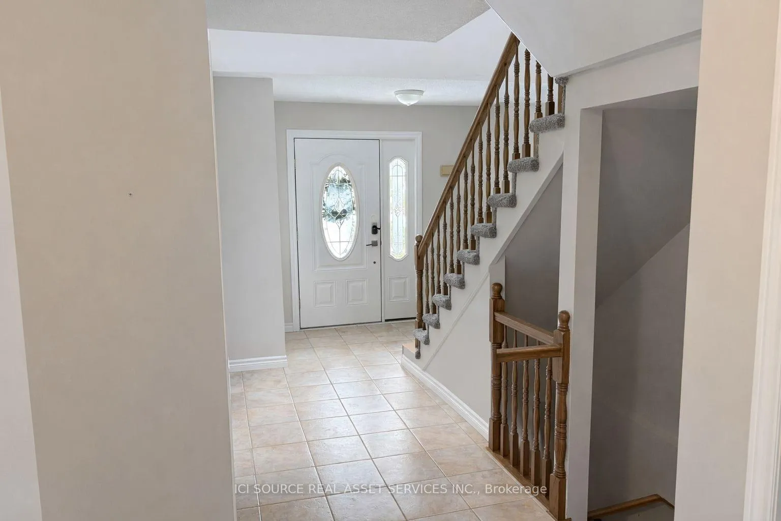 Photo 3 of 1593 Murphy Road, Sarnia — HOMEH