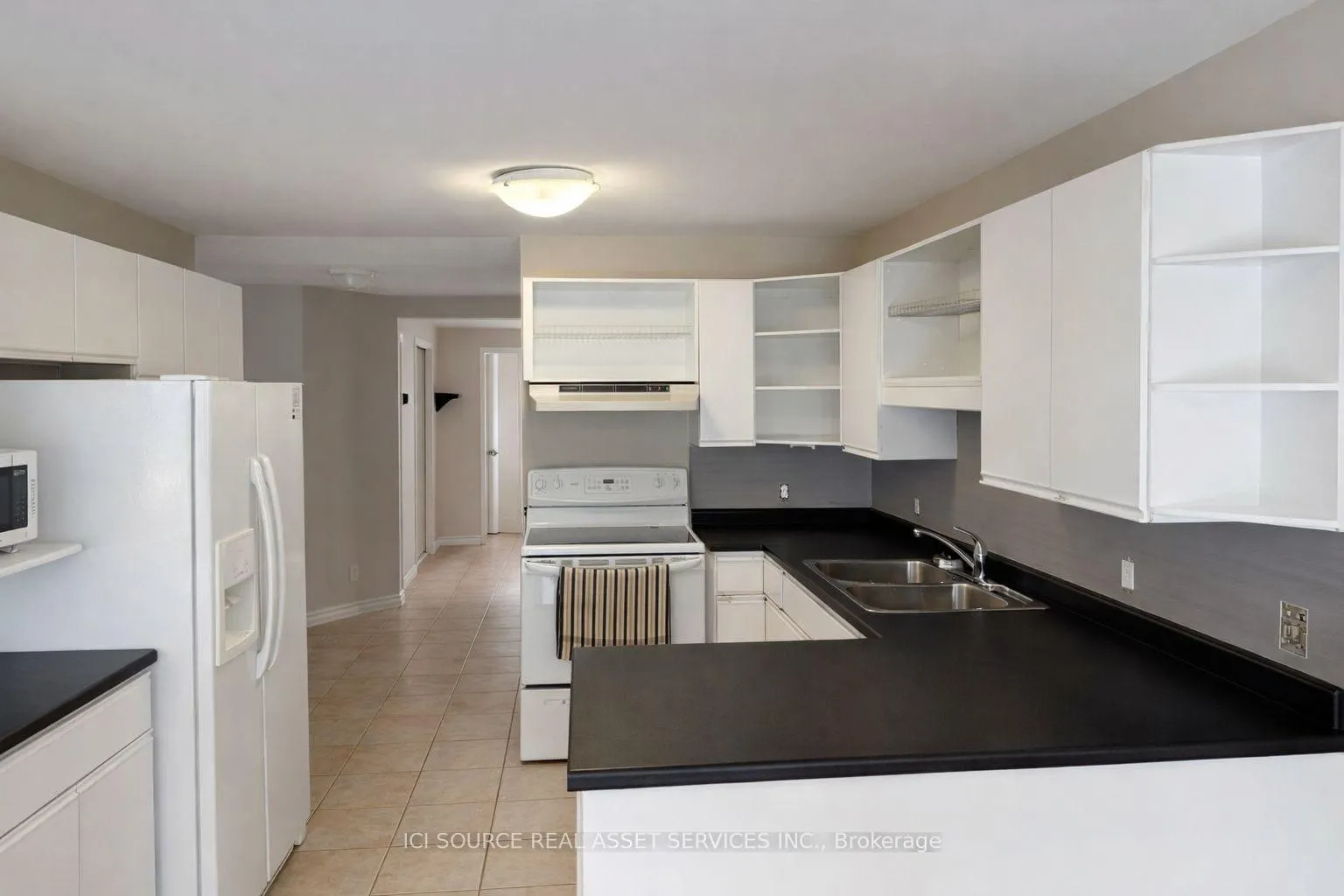 Photo 5 of 1593 Murphy Road, Sarnia — HOMEH