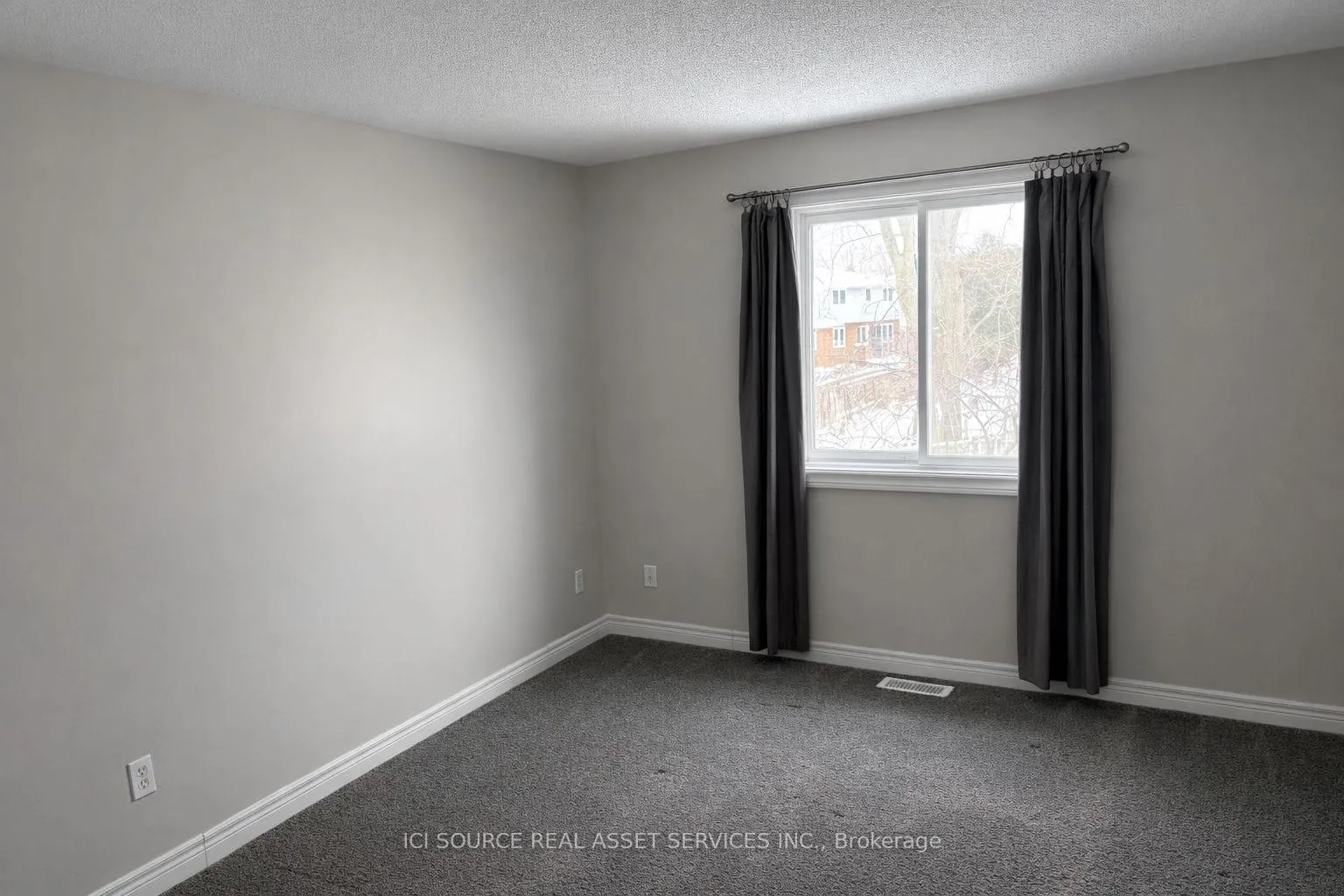 Photo 24 of 1593 Murphy Road, Sarnia — HOMEH