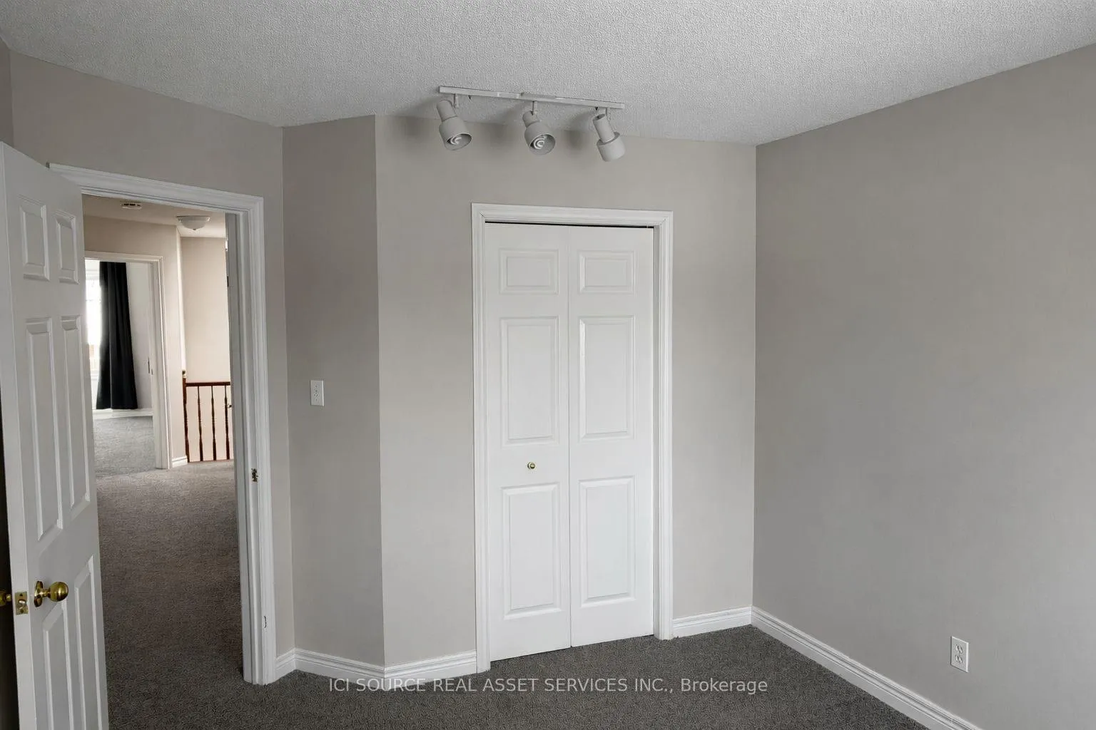Photo 25 of 1593 Murphy Road, Sarnia — HOMEH