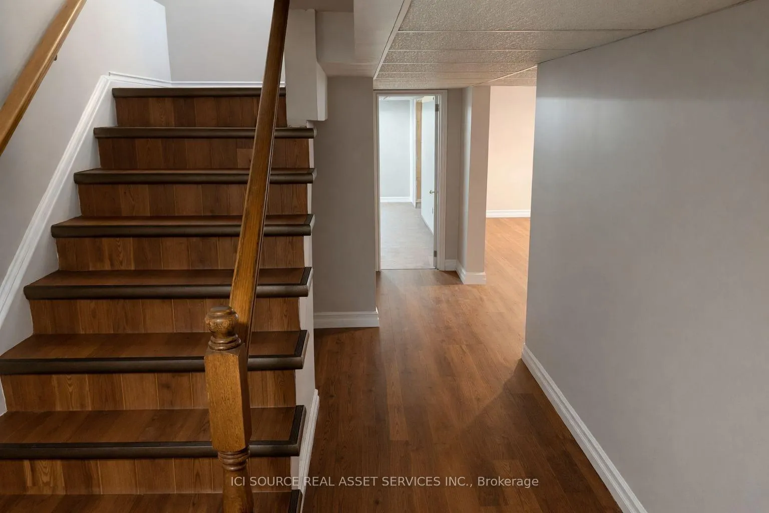Photo 29 of 1593 Murphy Road, Sarnia — HOMEH
