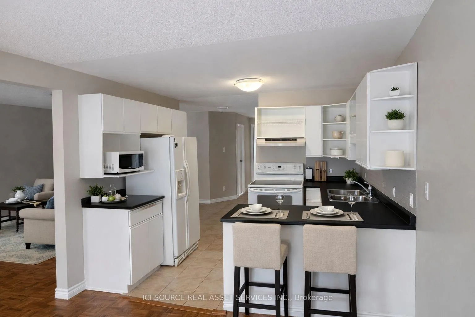 Photo 33 of 1593 Murphy Road, Sarnia — HOMEH