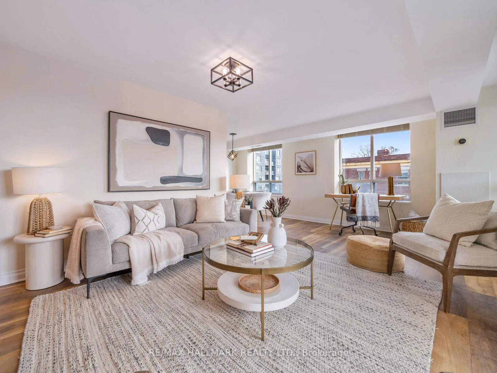 Photo 3 of Unit 317, 1863 Queen Street E, Toronto, The Beaches — HOMEH