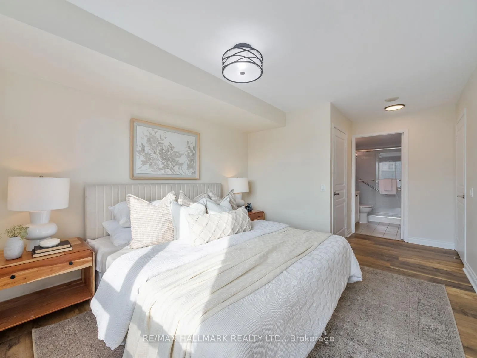 Photo 12 of Unit 317, 1863 Queen Street E, Toronto, The Beaches — HOMEH