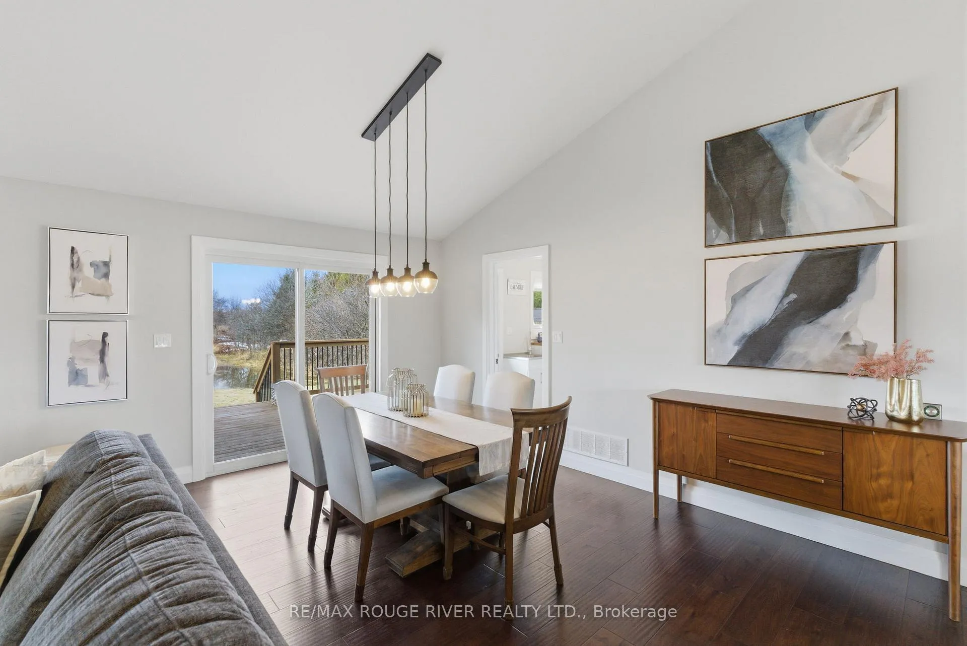 Photo 13 of 660 Hayes Line, Cavan Monaghan, Cavan Twp — HOMEH