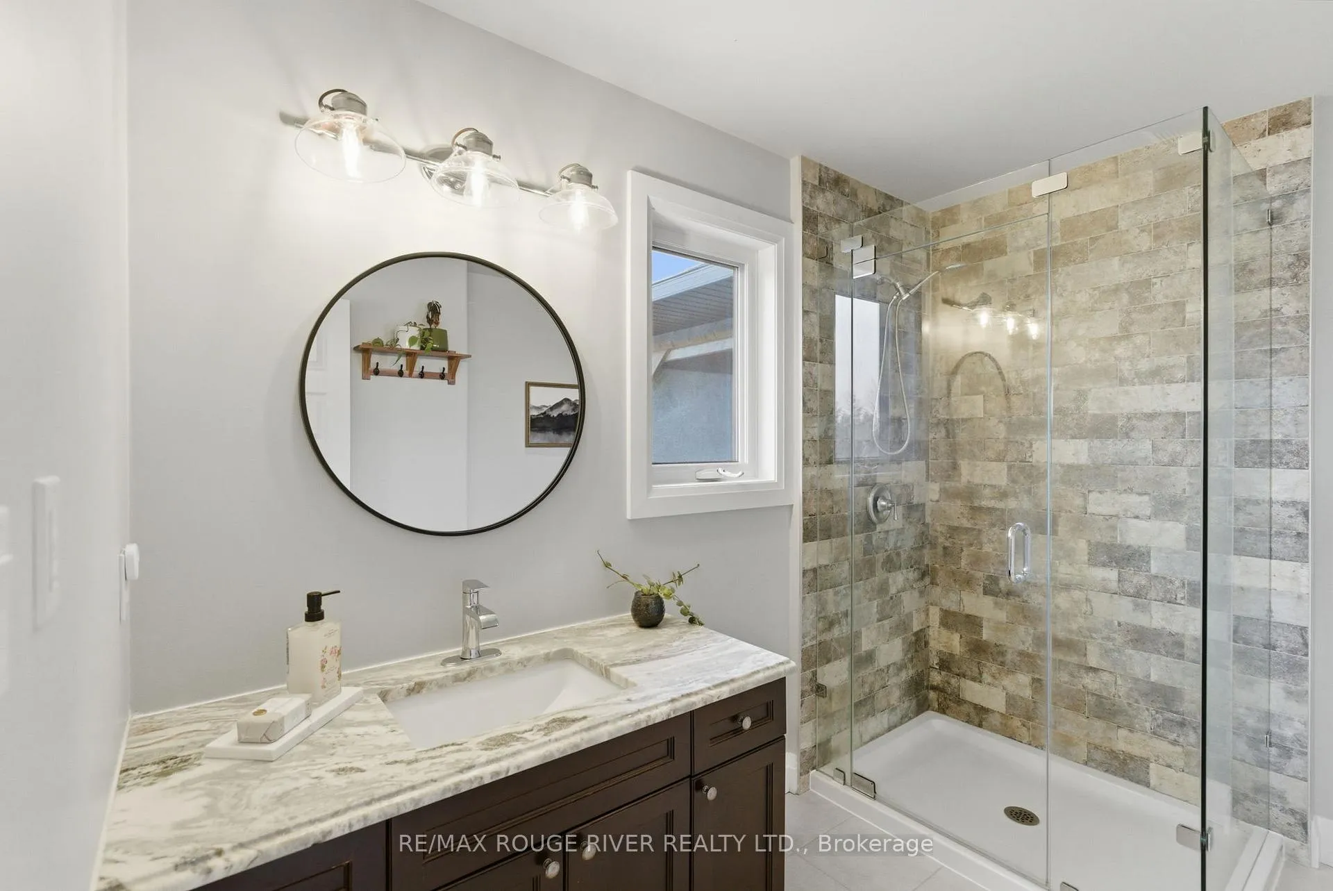 Photo 23 of 660 Hayes Line, Cavan Monaghan, Cavan Twp — HOMEH