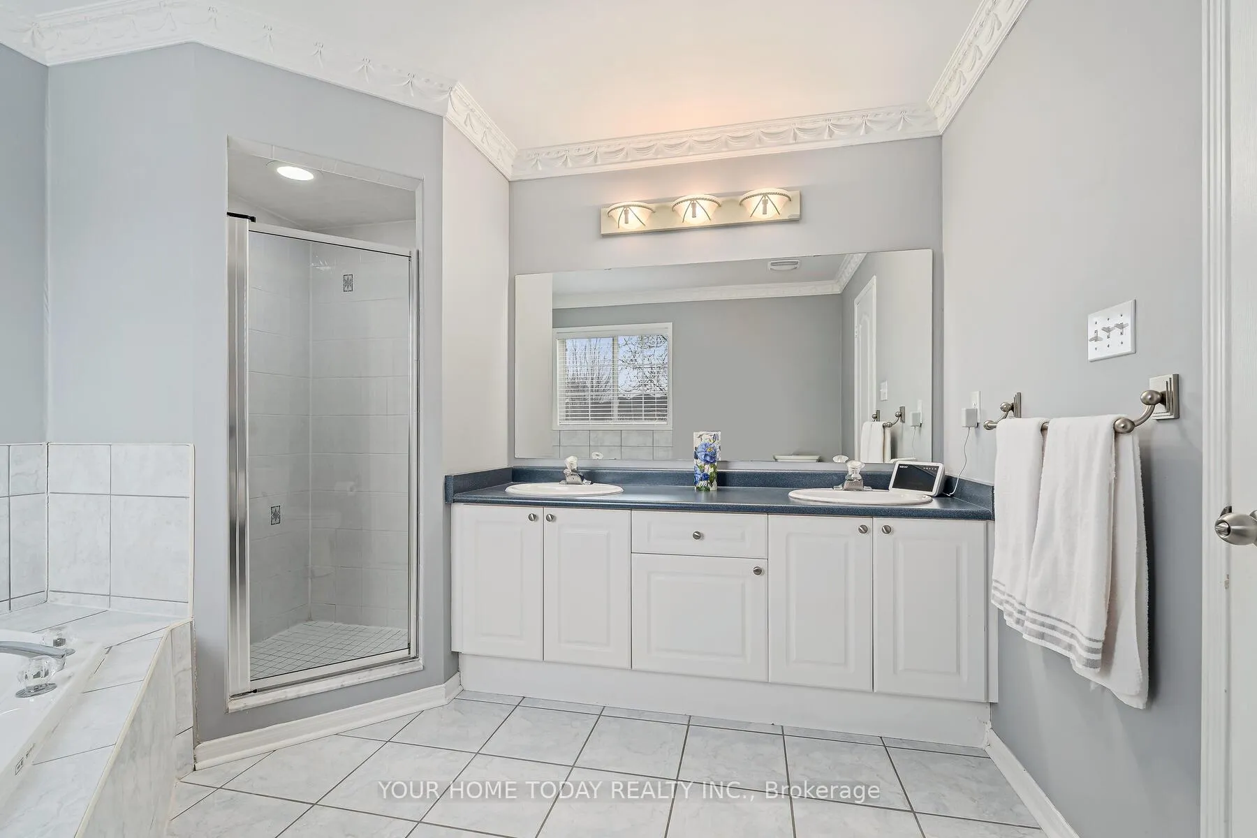Photo 17 of 177 Van Scott Drive, Brampton, Northwest Sandalwood Parkway — HOMEH