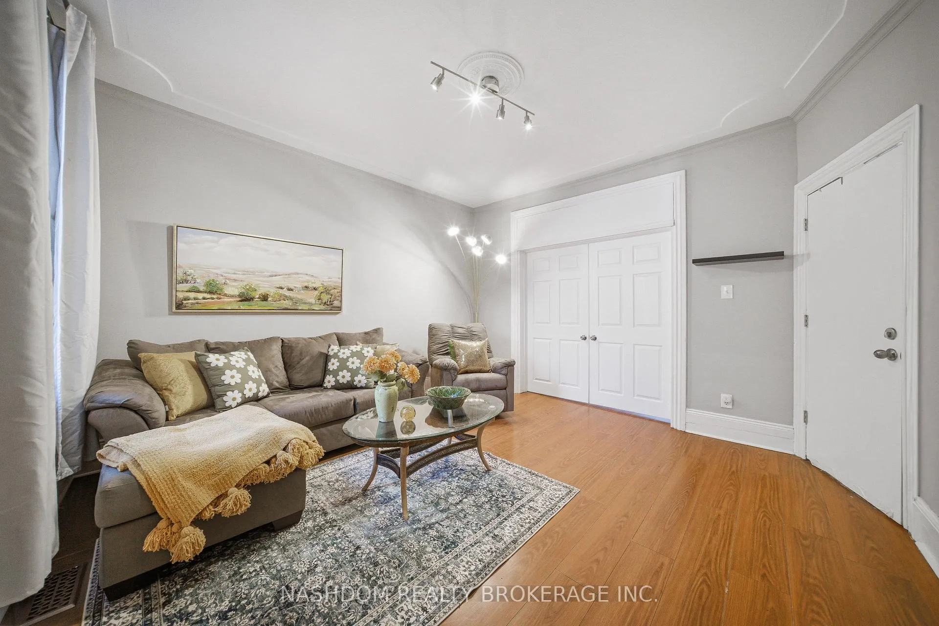 Photo 8 of 107 Queen Street S, Hamilton, Durand — HOMEH