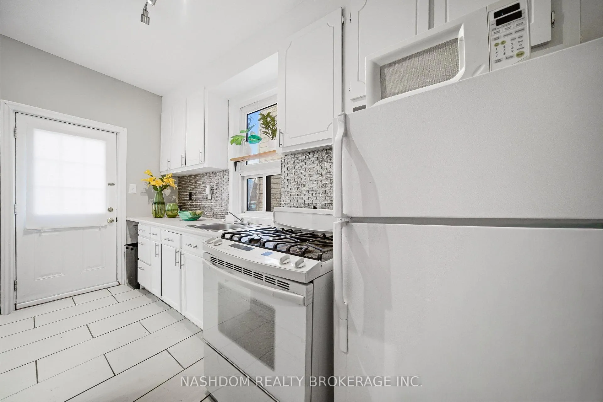 Photo 12 of 107 Queen Street S, Hamilton, Durand — HOMEH