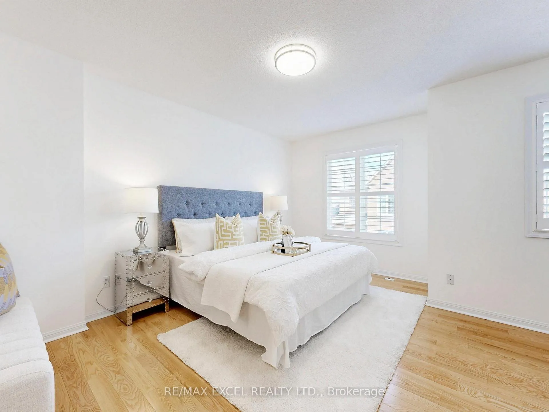 Photo 13 of Unit 6, 16 St Moritz Way, Markham, Unionville — HOMEH