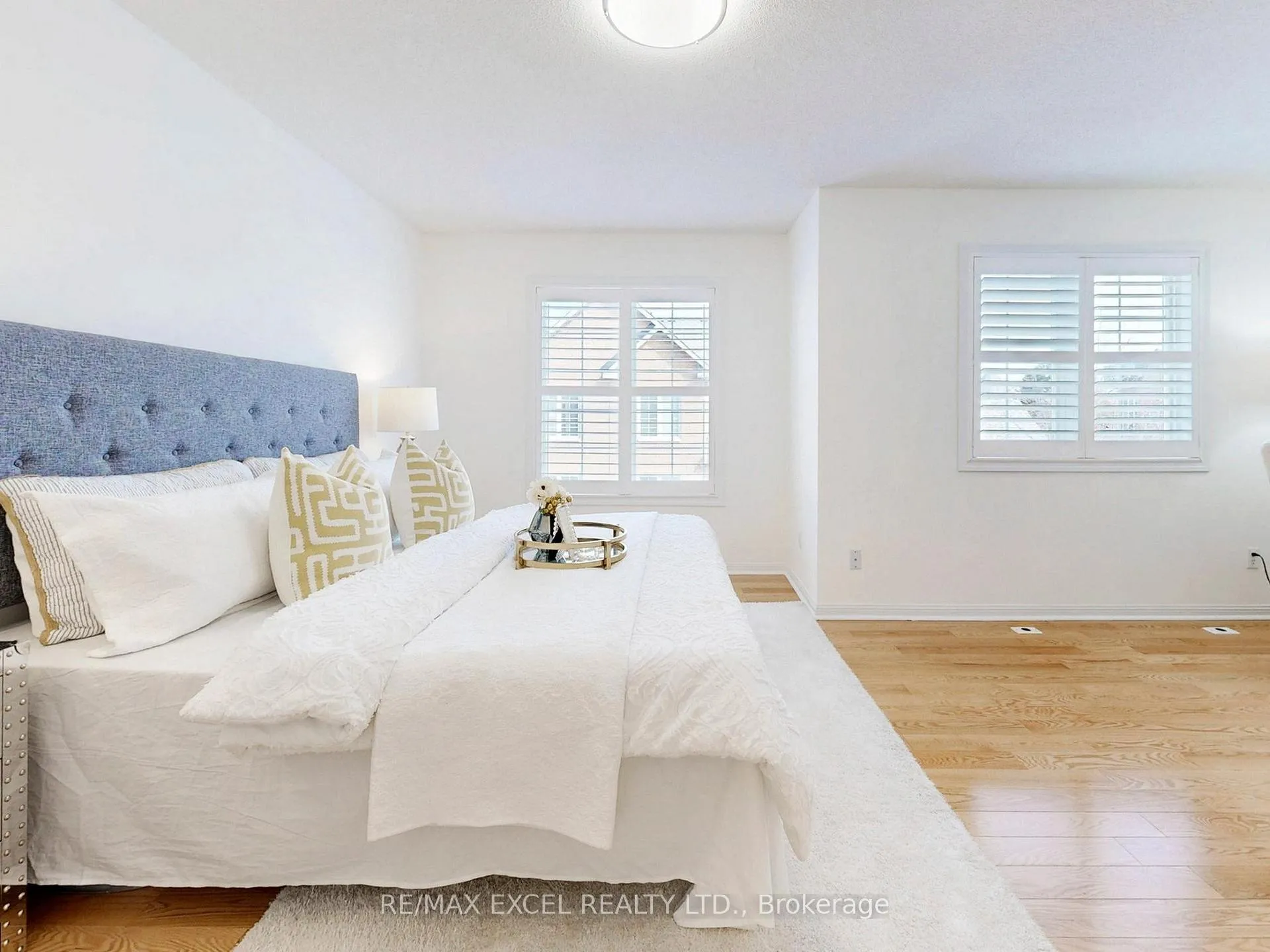 Photo 14 of Unit 6, 16 St Moritz Way, Markham, Unionville — HOMEH