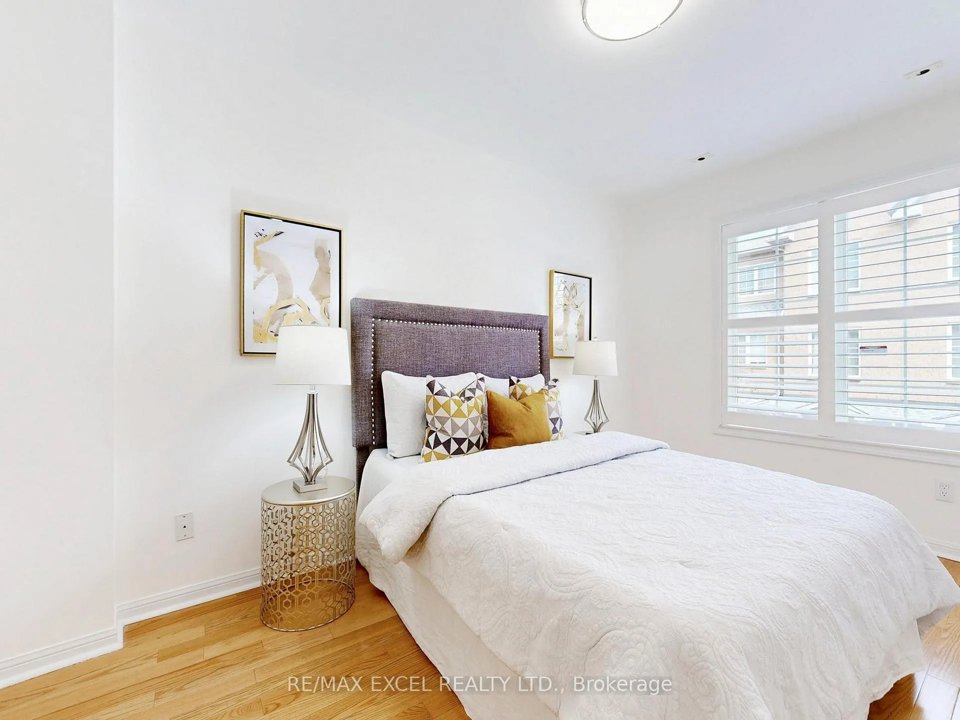 Photo 20 of Unit 6, 16 St Moritz Way, Markham, Unionville — HOMEH